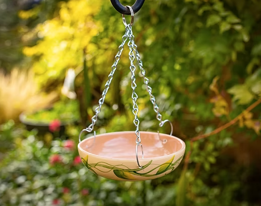 Lone Wolf Hanging Mealworm Feeder