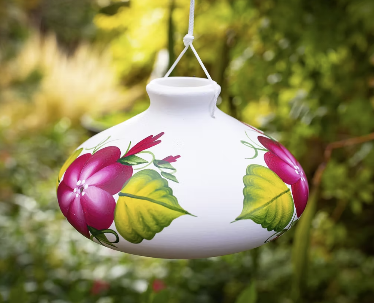 Lone Wolf Large Hummingbird Feeder - Garnet Posy